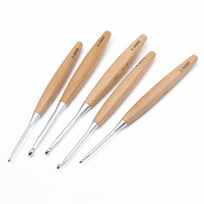 M12K-40 buah Jarum Rajut Kayu  - Wooden Crochet Hooks Ergonomic Handle ulasan dan harga